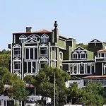 Jinan Berk Ayvalı