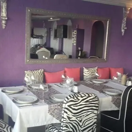 Hotel Jinan Berk Ayvalı