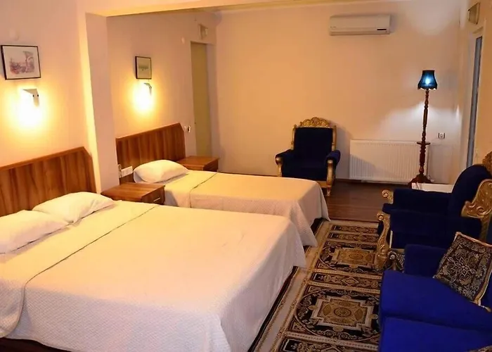 Jinan Berk Hotel Ayvalı